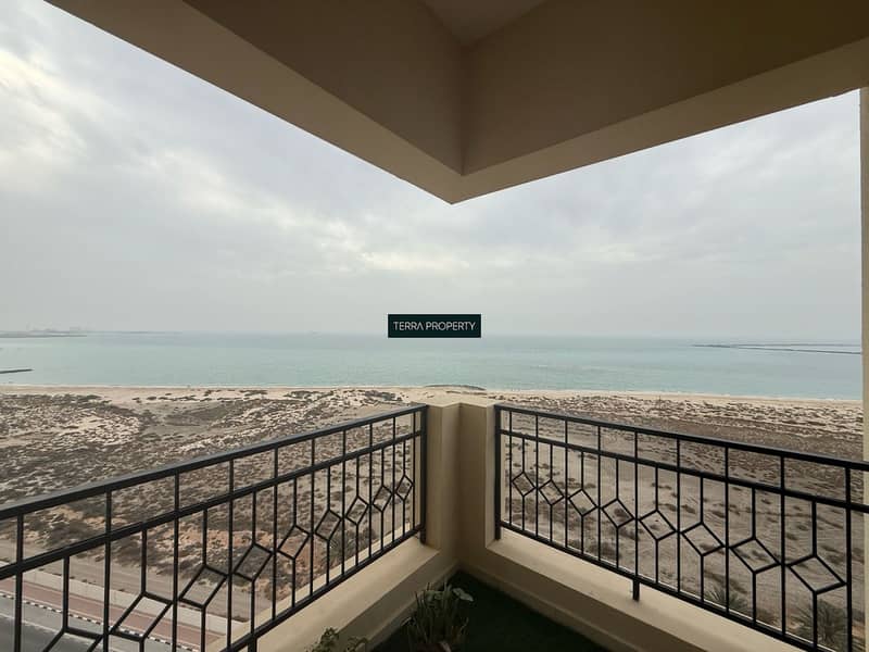 Upgraded 2BHK|Stunning Sea View Upgraded 2BHK|Stunning Sea View