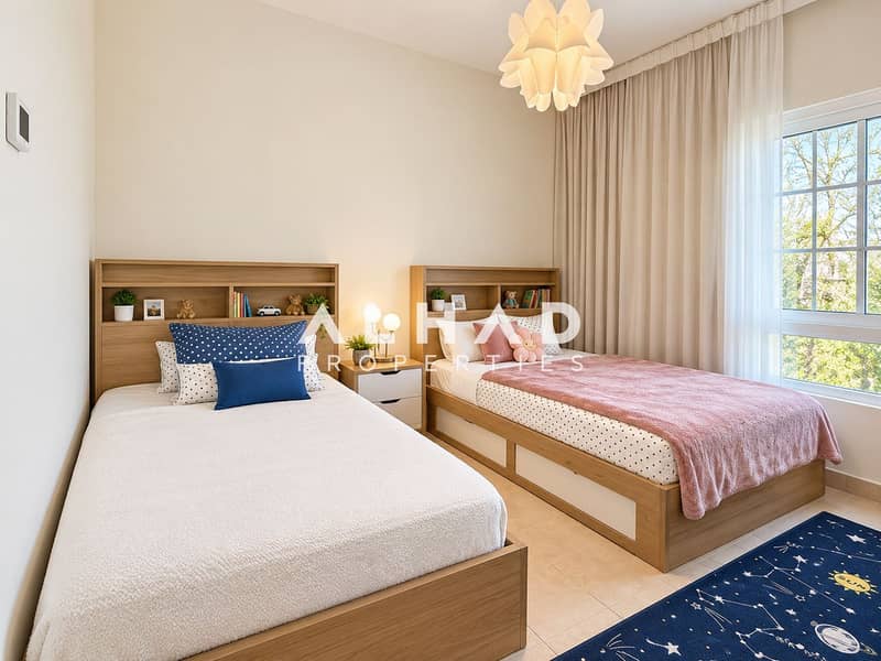 8 Cozy Scandinavian Twin Bedroom. png