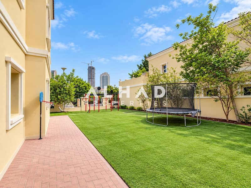14 Sunny Urban Backyard Playground Retreat. png