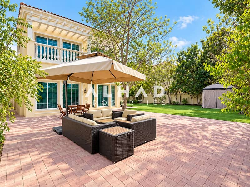 17 Sunlit Mediterranean Villa Patio. png