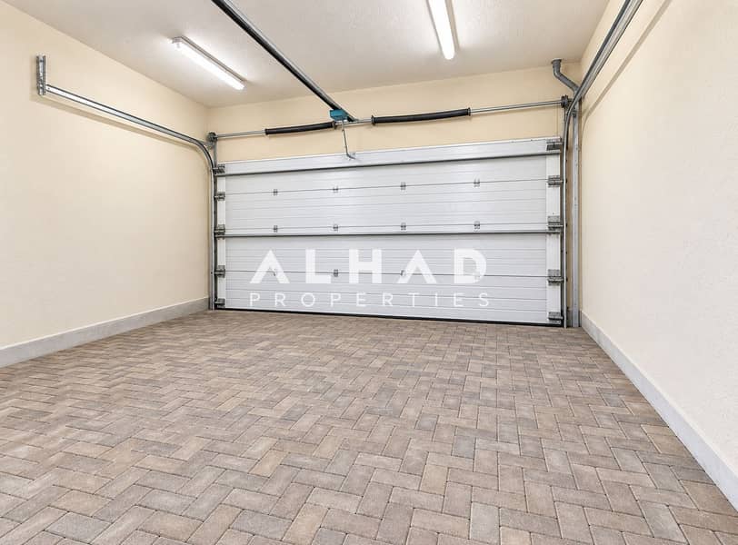 20 Pristine Empty Garage Interior. png