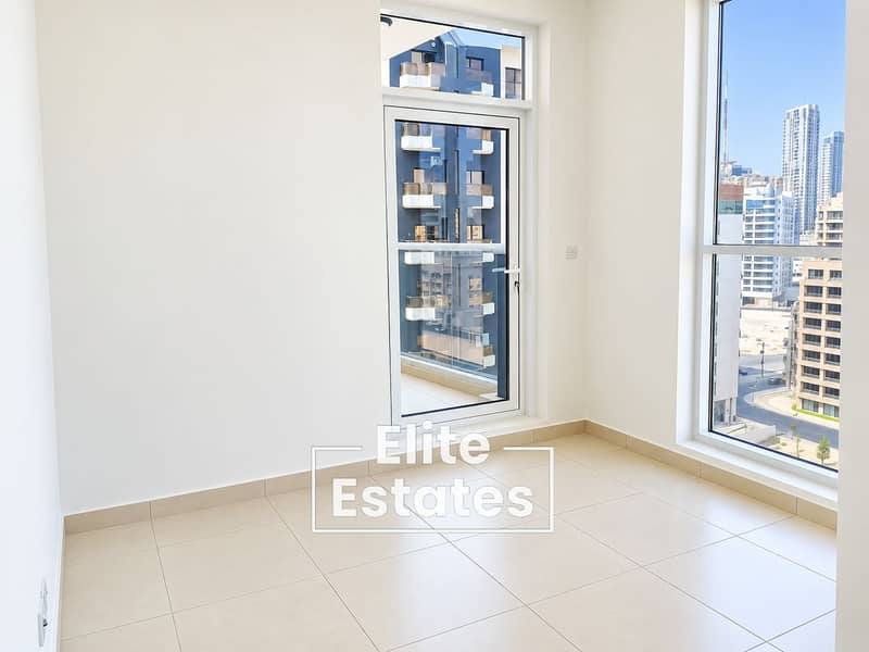 2 Bright Minimalist Apartment Interior (2). png