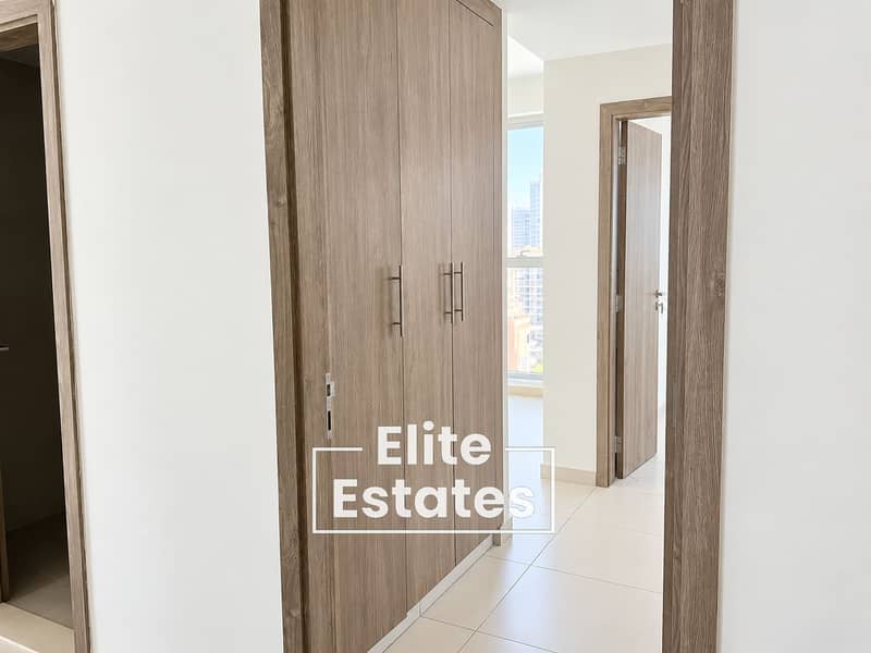 8 Modern Apartment Hallway with City View. png