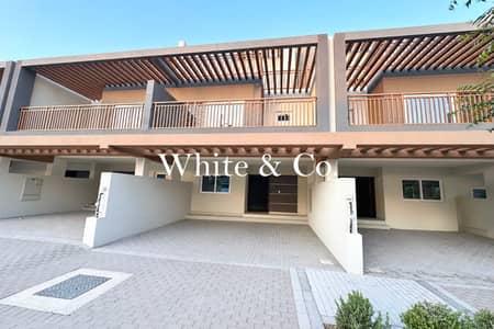 4 Camere Townhouse in affitto a DAMAC Hills 2 (Akoya by DAMAC), Dubai - Villetta a schiera a DAMAC Hills 2 (Akoya by DAMAC)，Verona, 4 camere da letto, 115000 AED - 16903673