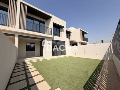 4 Slaapkamers Townhouse te Huur in Jebel Ali Village, Dubai - Rijwoning in Jebel Ali Village, 4 slaapkamers, 218000 AED - 16903720 4 Slaapkamers Townhouse te Huur in Jebel Ali Village, Dubai - Rijwoning in Jebel Ali Village, 4 slaapkamers, 218000 AED - 16903720