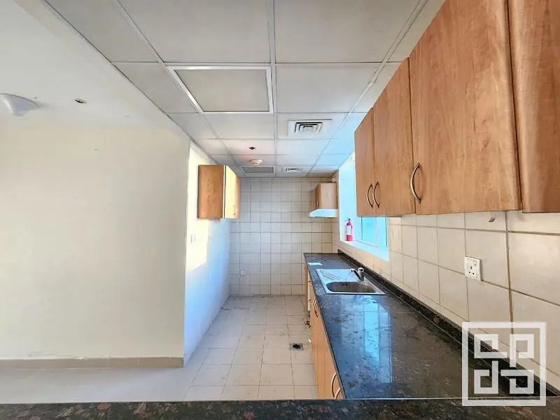 Exclusive | Upgraded | Spacious | 596 Sqft | Vacant