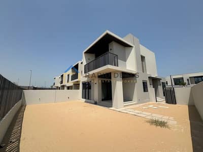 4 Bedroom Townhouse for Sale in Jebel Ali Village, Dubai - Corner Unit | Single Row | Large Plot | Vacant 4 Bedroom Townhouse for Sale in Jebel Ali Village, Dubai - Corner Unit | Single Row | Large Plot | Vacant