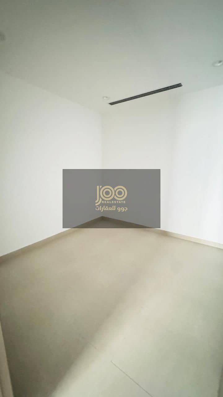 33 WhatsApp Image 2026-10-15 at 1.27. 27 PM. jpeg