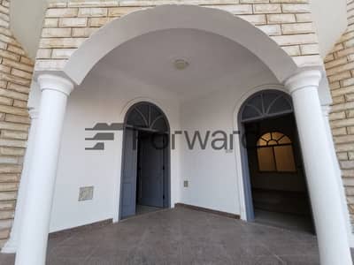 9 Schlafzimmer Villa zum Miete in Al Uraibi, Ras Al Khaimah - WhatsApp Image 2026-10-19 at 10.35. 52 AM (1). jpeg 9 Schlafzimmer Villa zum Miete in Al Uraibi, Ras Al Khaimah - WhatsApp Image 2026-10-19 at 10.35. 52 AM (1). jpeg