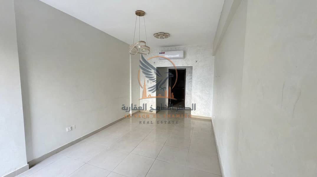 10 Remove_clutter_from_floor_20261015155103_11. jpg