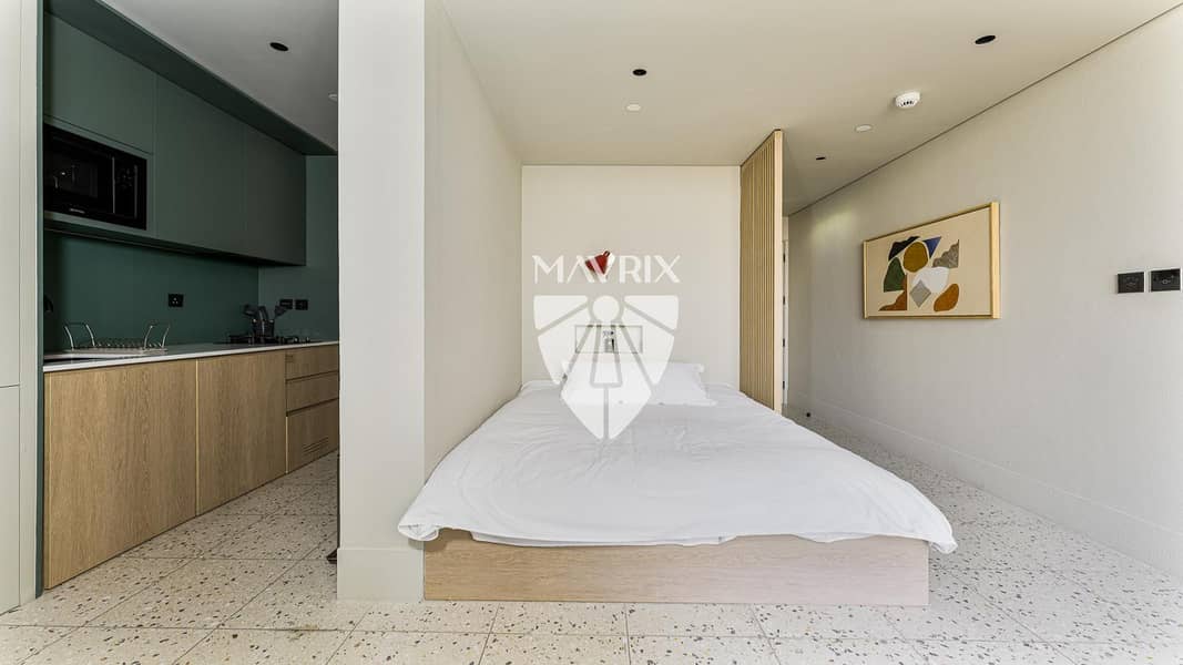 5 Image 6