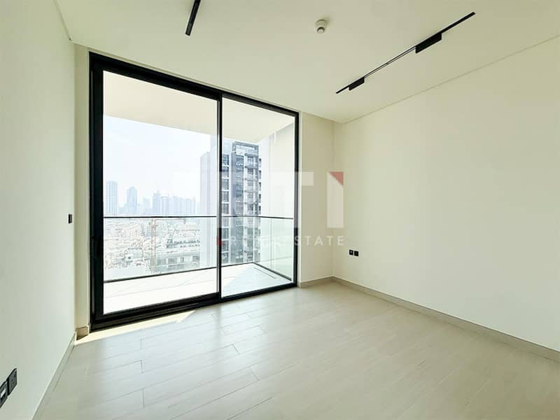 8 Image 8