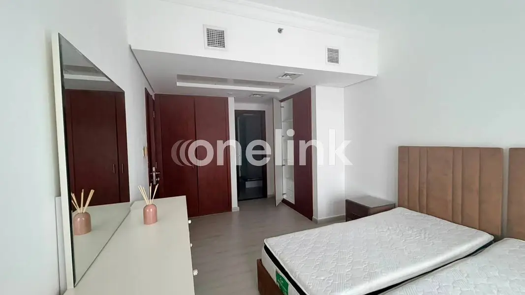 1BR | Furnished | Lake View | JLT | Near Metro