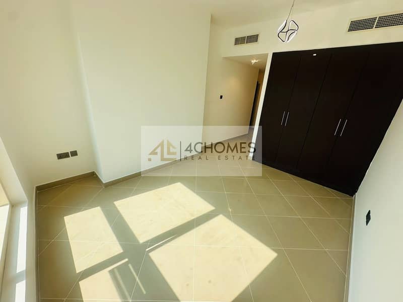 6 Image 6