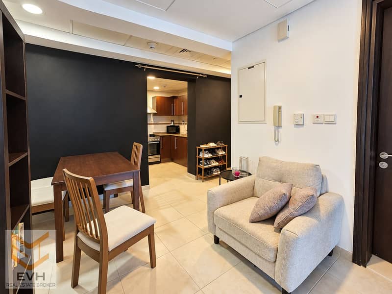 15 Bright, natural real estate showcase-5. png