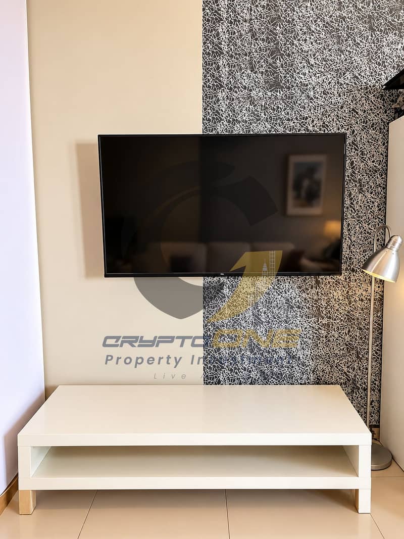 8 property_photo_04. png