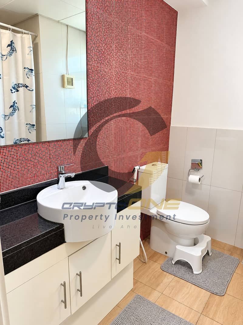 14 property_photo_09. png