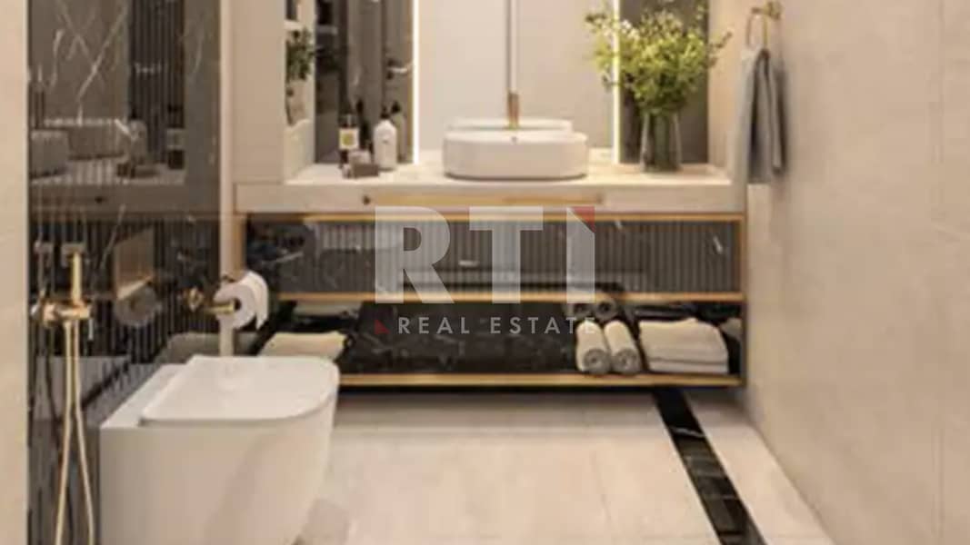 5 Image 5