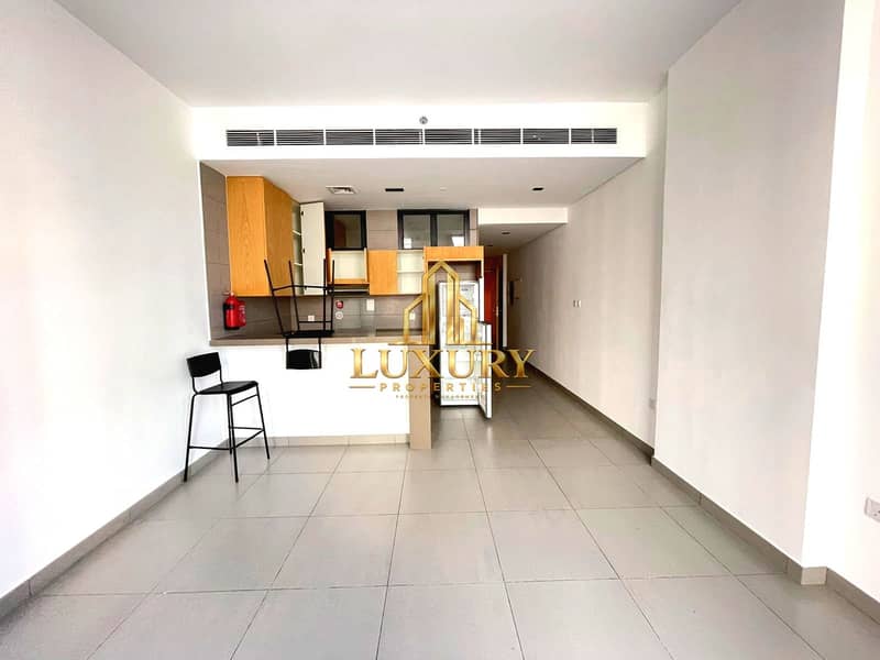 2 Premium Partition Studio for Rent in Al Mamsha, Sharjah