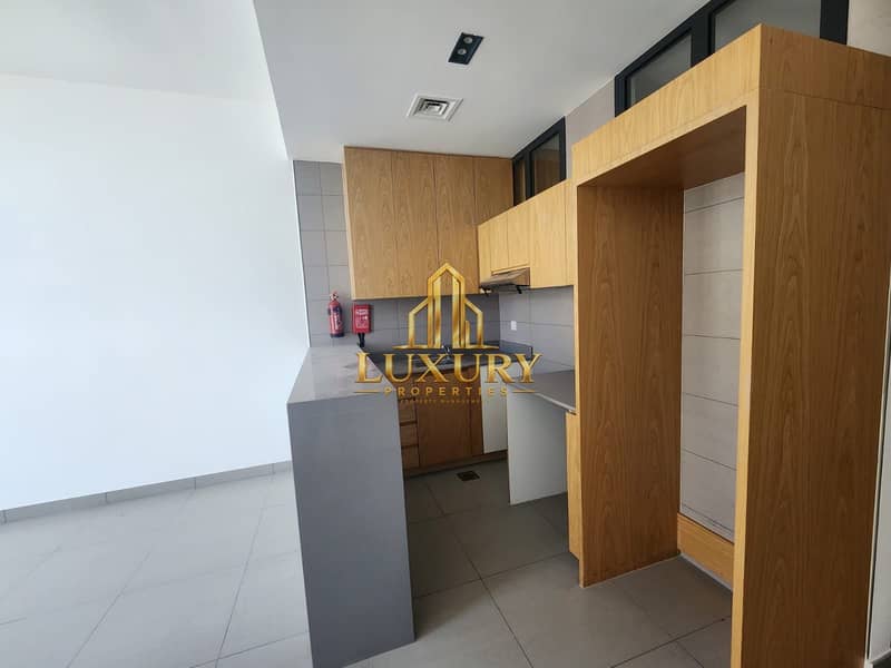 2 PARTITIONED STUDIO WITH BEAUTIFUL VIEWS | AL MAMSHA | AED 36,999