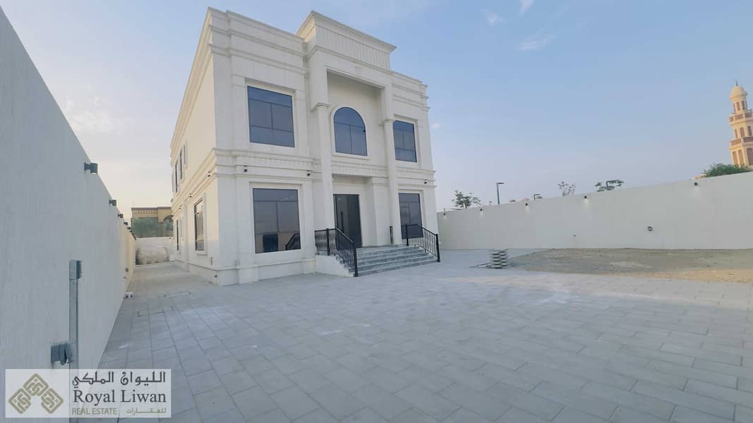 11 WhatsApp Image 2026-10-19 at 11.50. 27 (2). jpeg