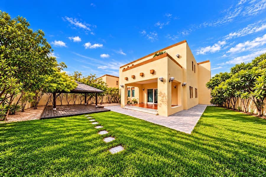 Villa in Jumeirah Park,District 7, 3 schlafzimmer, 350000 AED - 16906111 Villa in Jumeirah Park,District 7, 3 schlafzimmer, 350000 AED - 16906111