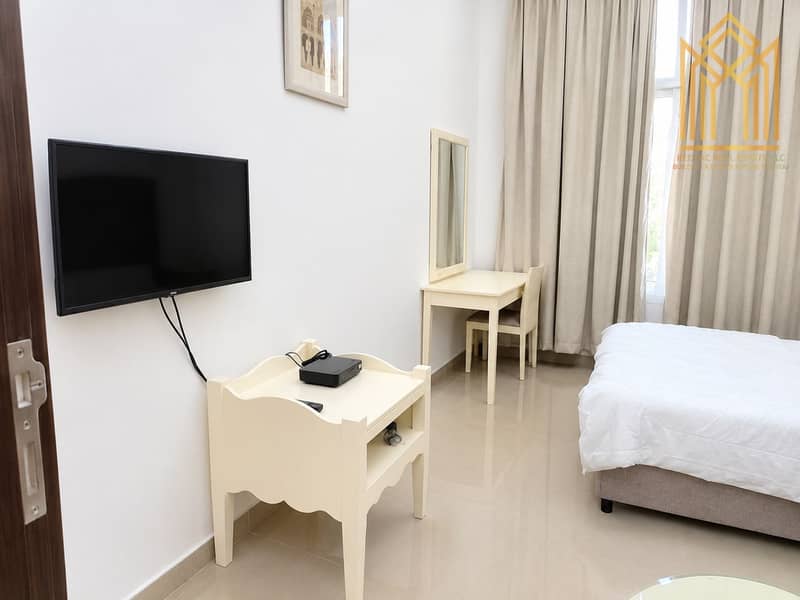 4 Bright Minimalist Bedroom Interior. png