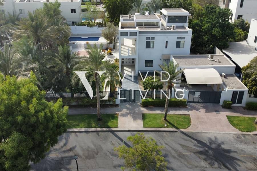 Exceptional | Full Lake Views | Prime Corner Plot Exceptional | Full Lake Views | Prime Corner Plot