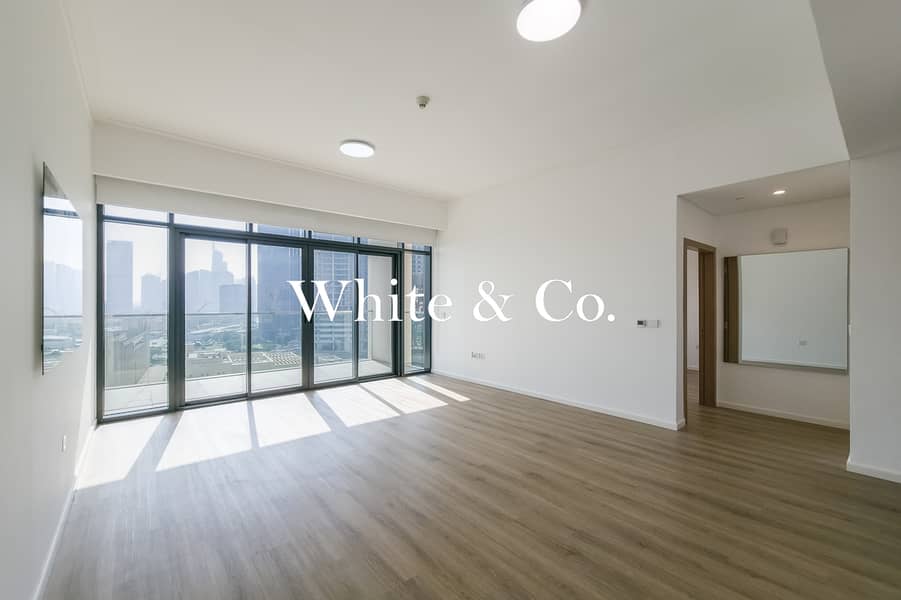 Available Now | Upgraded | Unfurnished Available Now | Upgraded | Unfurnished