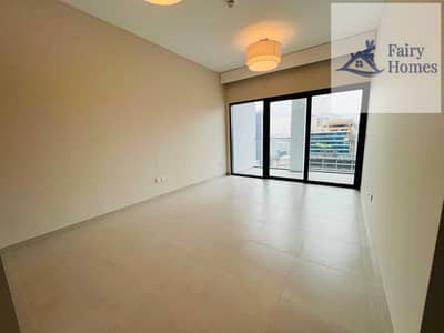 Studio te Huur in Business Bay, Dubai - 6d2b652c-d9d0-4f39-a817-f9e195bc6204. jpg