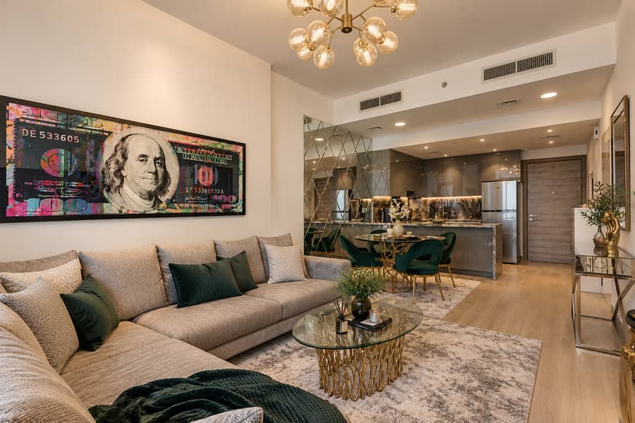 Upgraded & Fully Furnished | High Floor | Good ROI