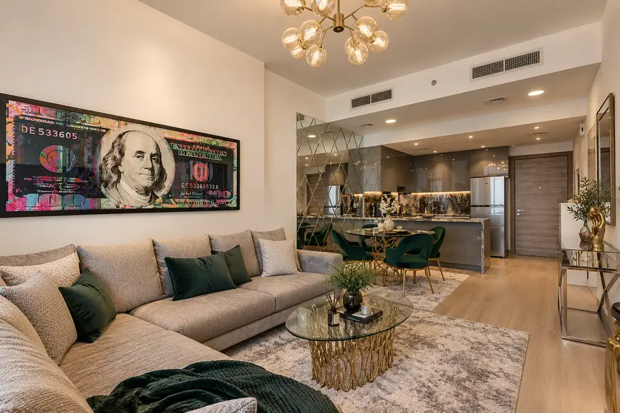 Upgraded & Fully Furnished | High Floor | Good ROI