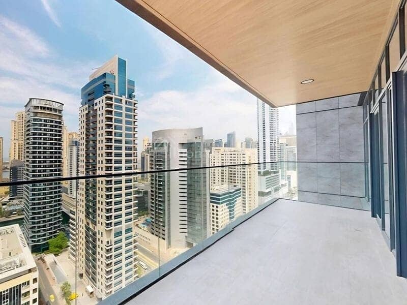 Canal Partial View | Huge Balcony | Upgraded Canal Partial View | Huge Balcony | Upgraded