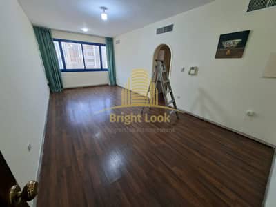 1 Bedroom Apartment for Rent in Tourist Club Area (TCA), Abu Dhabi - WhatsApp Image 2026-10-19 at 13.55. 49. jpeg 1 Bedroom Apartment for Rent in Tourist Club Area (TCA), Abu Dhabi - WhatsApp Image 2026-10-19 at 13.55. 49. jpeg