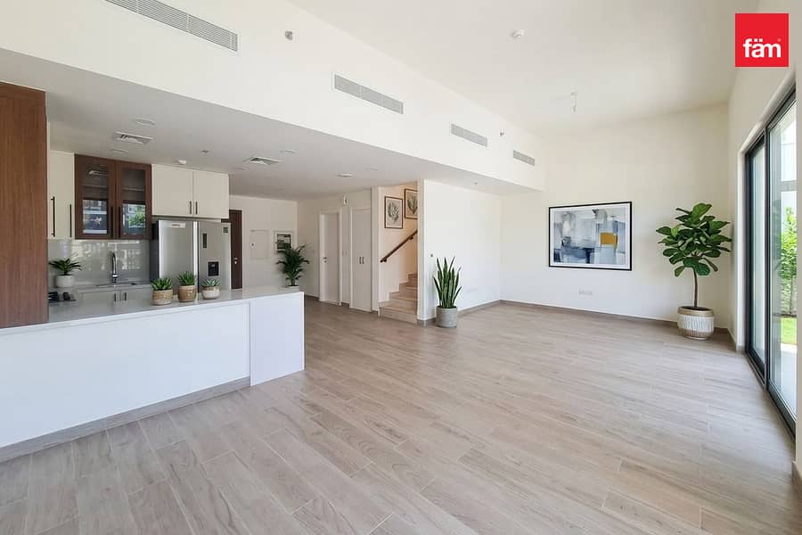 Apartamento en Town Square,The Mayfair, 2 dormitorios, 124999 AED - 16907324 Apartamento en Town Square,The Mayfair, 2 dormitorios, 124999 AED - 16907324