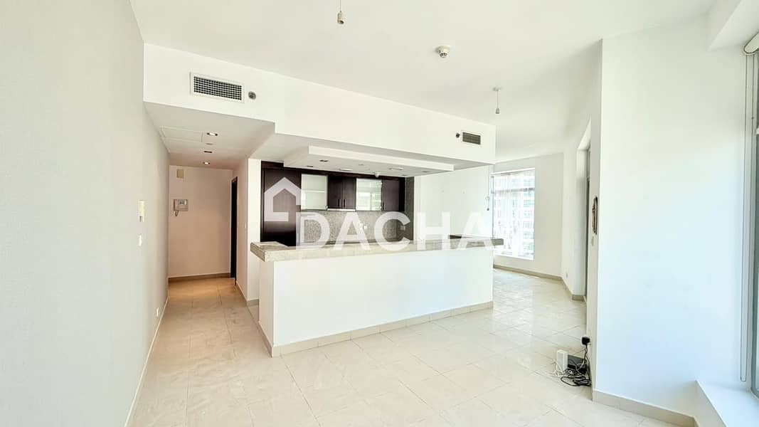 Unfurnished | Chiller Free | Spacious Layout Unfurnished | Chiller Free | Spacious Layout