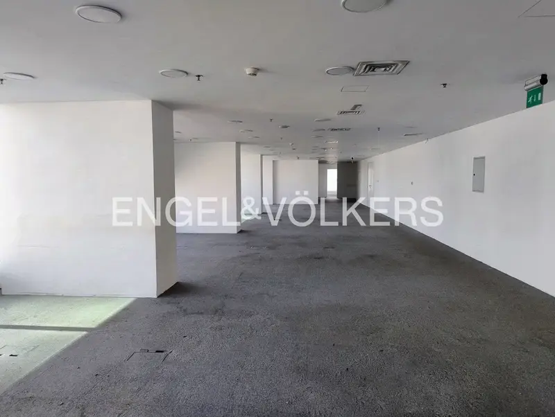Premium Office Space | Spacious | Close to the Metro