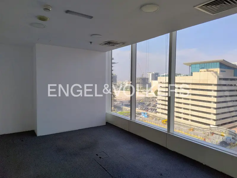 Premium Office Space | Spacious | Close to the Metro