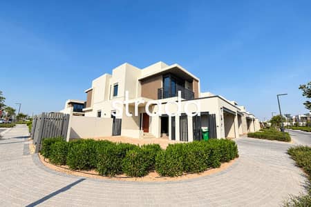 4 Bedroom Townhouse for Rent in Jebel Ali Village, Dubai - Corner Unit | Landscaped Inc | Beside Pool 4 Bedroom Townhouse for Rent in Jebel Ali Village, Dubai - Corner Unit | Landscaped Inc | Beside Pool
