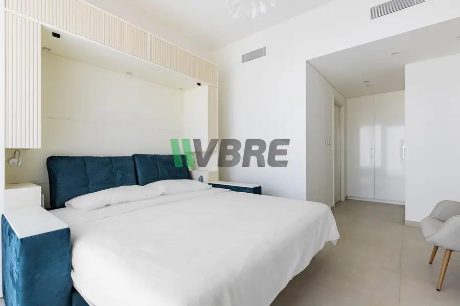 Furnished | City View | High Floor