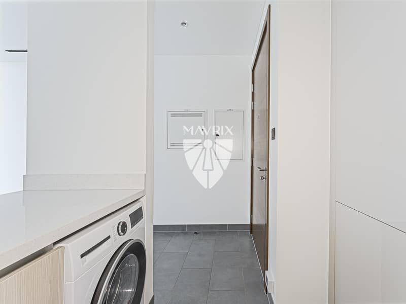 9 Image 9