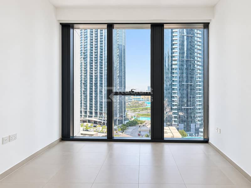 11 Modern Apartment with City Views. jpg