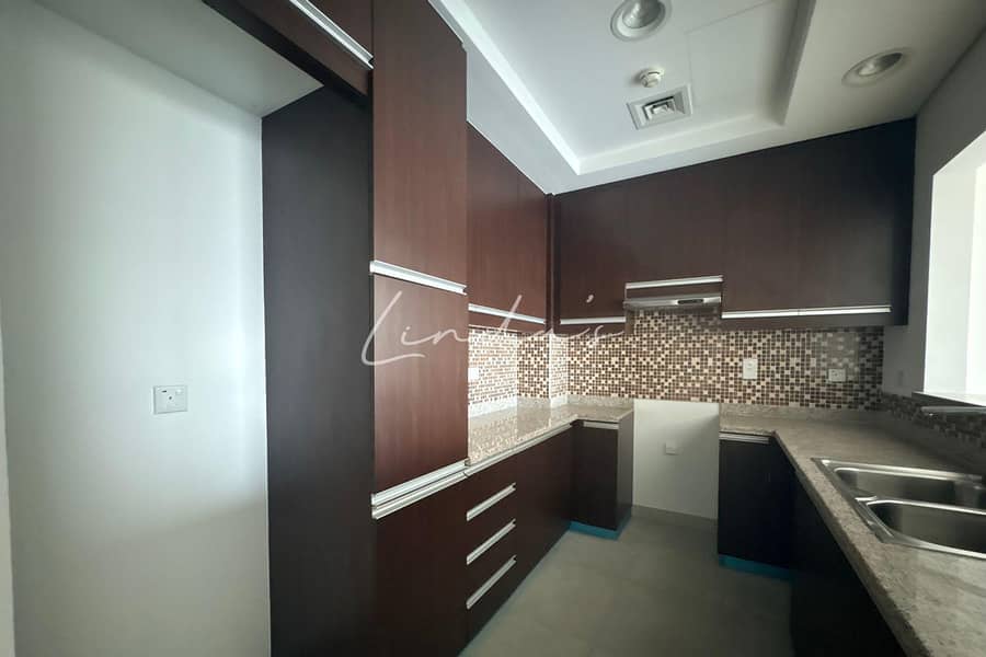 5 images image img