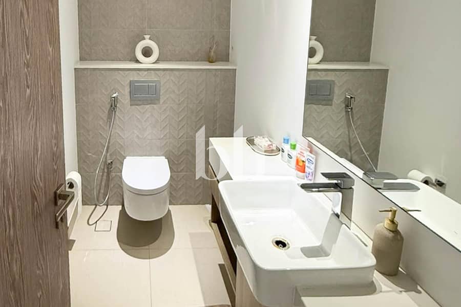 12 images image img