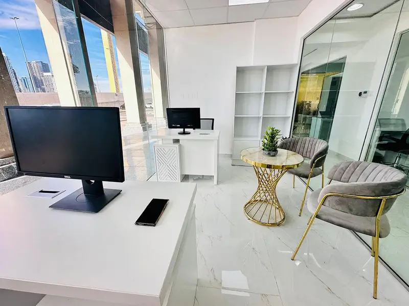 Modern Office for rent in Dubai | near to Metro Station