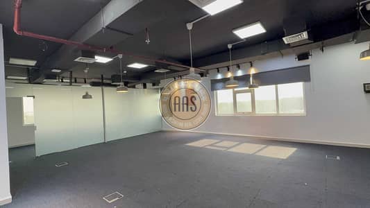 Офис в аренду в Дубай Инвестиционный Парк (ДИП), Дубай - IMG_9931. jpg Офис в аренду в Дубай Инвестиционный Парк (ДИП), Дубай - IMG_9931. jpg