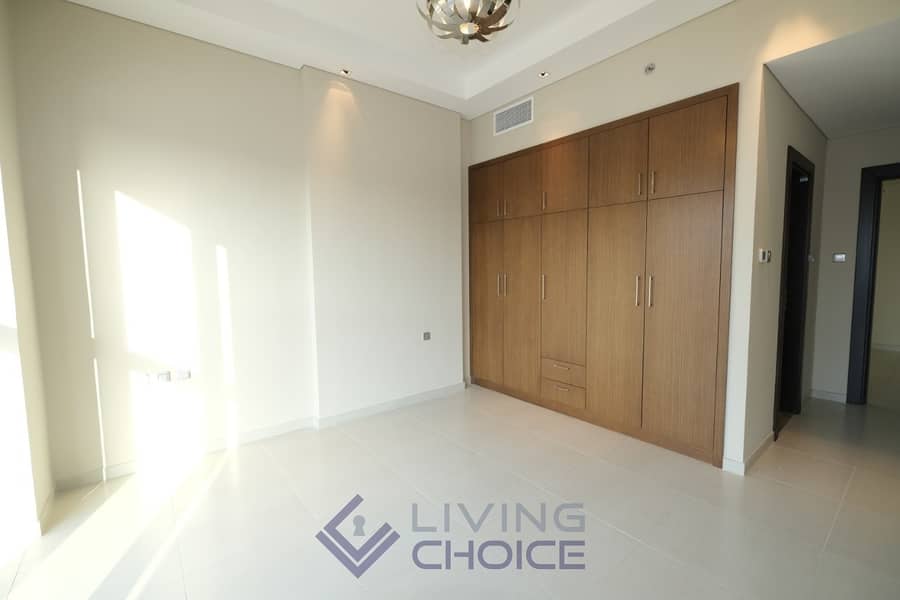2 Burj Khalifa View | 2 Bed + Maid | Well Maintained