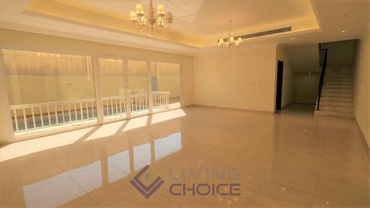 Corner facing G+1 Compound Villa at Jumeirah 1 Corner facing G+1 Compound Villa at Jumeirah 1