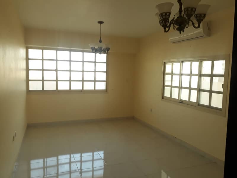 Very large apartment 45k in the form of a villa for rent