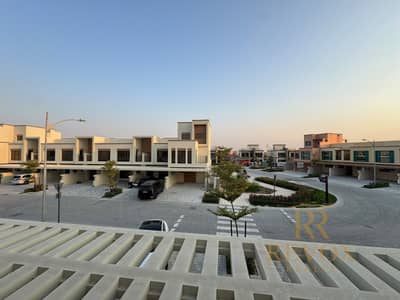 4 Camere Townhouse in affitto a DAMAC Lagoons, Dubai - WhatsApp Image 2026-10-19 at 4.24. 37 PM (2). jpeg